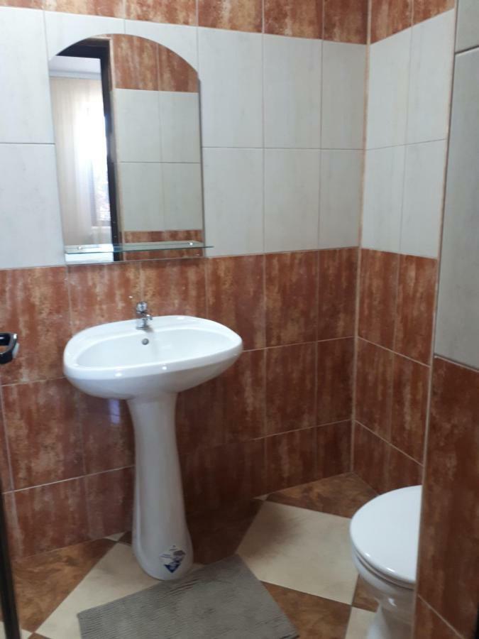 Apartamento Victoria 1 Câmpina Exterior foto